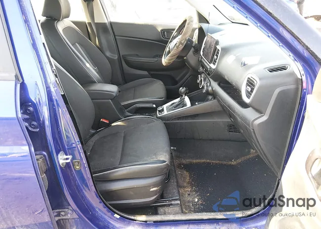 KMHRC8A30NU185670: 44475702