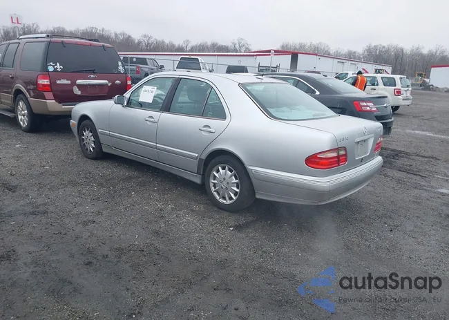 WDBJF82J6YX031410: 44476748