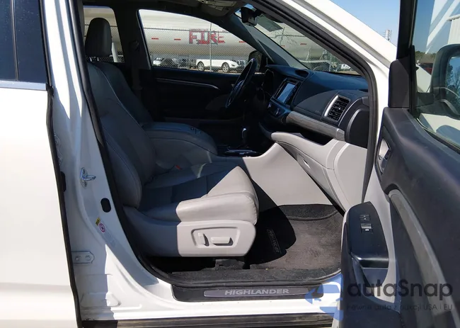 5TDYZRFH3HS192842: 44476906