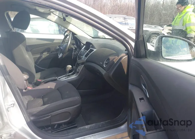 1G1PC5SB2E7482267: 44476913