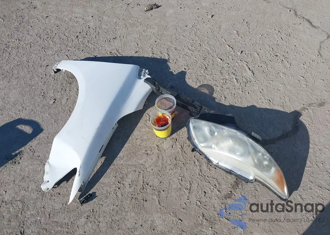 2T1BU4EE2AC390339: 44476925