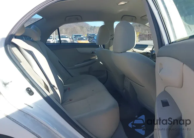 2T1BU4EE2AC390339: 44476925