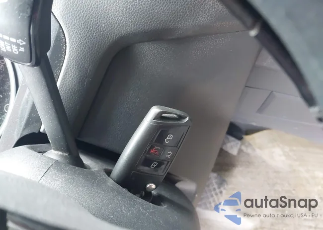 3VV1B7AX7KM079106: 44476942