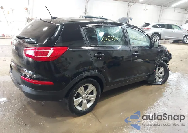 KNDPBCA22D7385262: 44477104