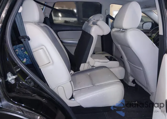 JM3TB2DA6B0328152: 44477262