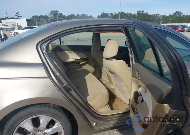 1HGCP267X8A032213: 44477266