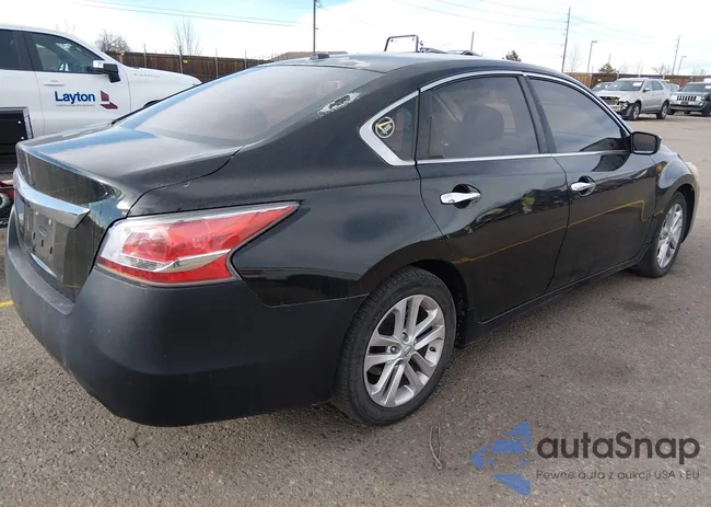 1N4AL3AP5EC417909: 44476364