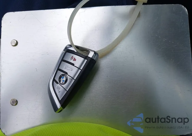 5UXKR6C50F0J77227: 44476389