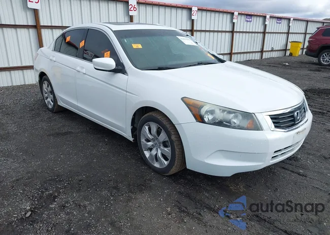 1HGCP26748A133750: 44476393