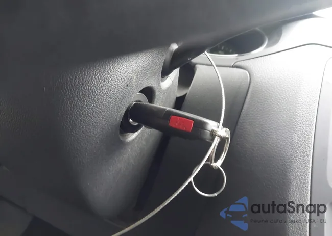 3VW2K7AJ1FM349335: 44476487