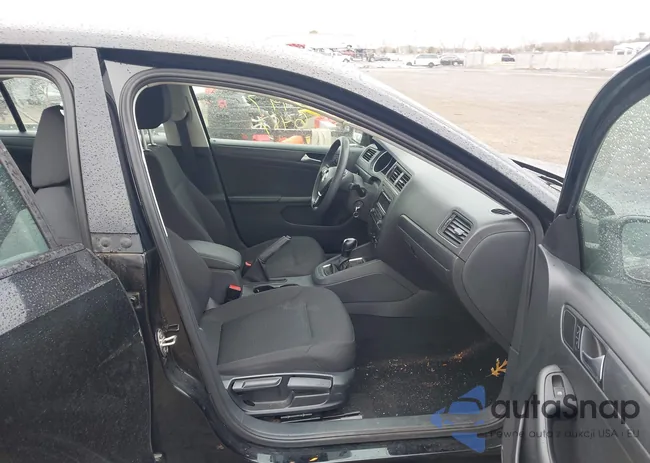 3VW2K7AJ1FM349335: 44476487