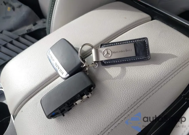 SALYB2FV1KA225626: 44476500