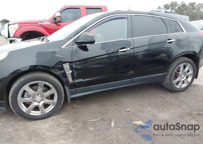 3GYFNFEYXBS647072: 44476561