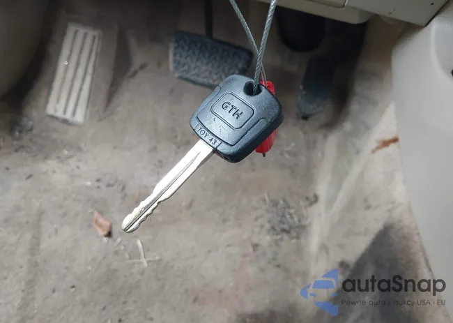 4T1BF3EK7BU163822: 44476631