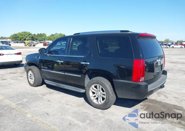 1GYFK63828R206219: 44477769