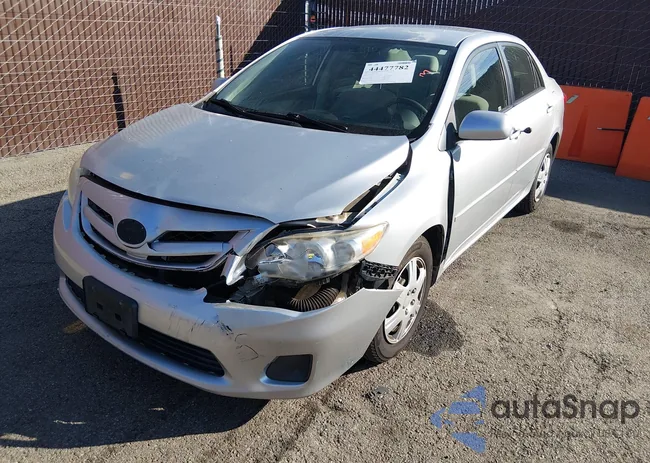 JTDBU4EE1BJ104454: 44477782