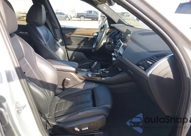 5UXTR9C56JLD61121: 44477970