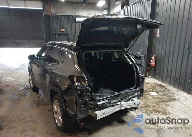 3C4NJDCB3NT126516: 44478203