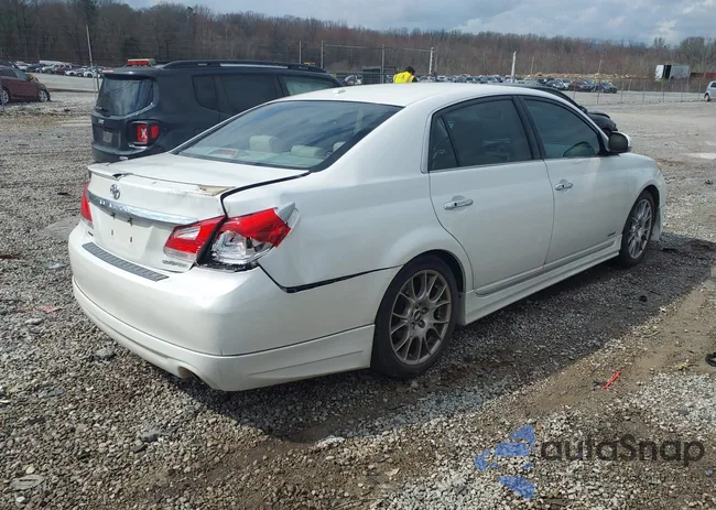 4T1BK3DB8CU447300: 44478263