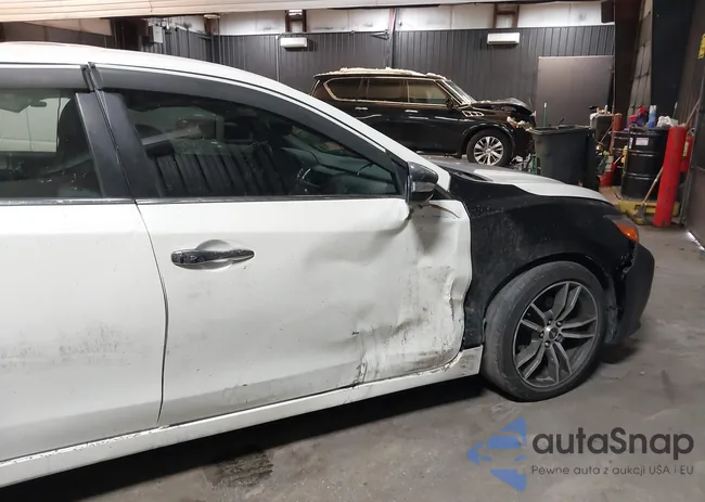 1N4AL3AP6GC231542: 44477324