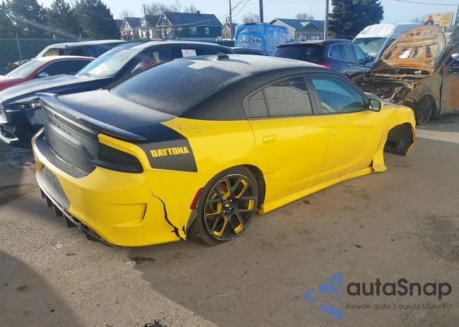 2C3CDXCT2HH551591: 44477477