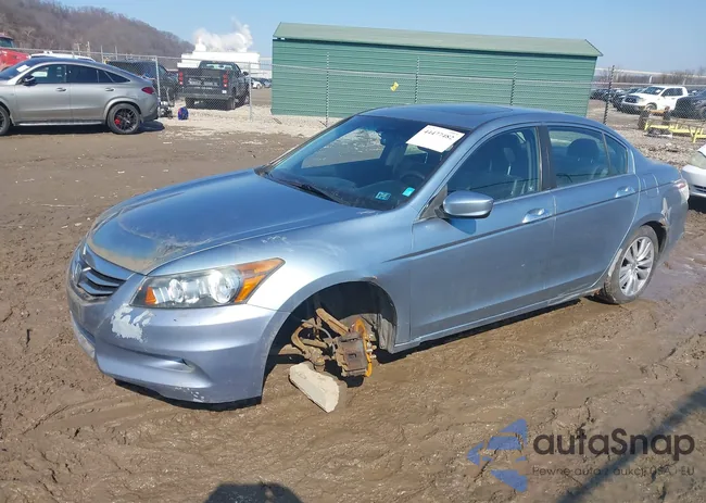 1HGCP3F84BA008382: 44477482