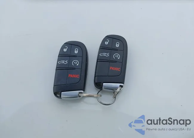 2C3CDZGG7HH556262: 44477502