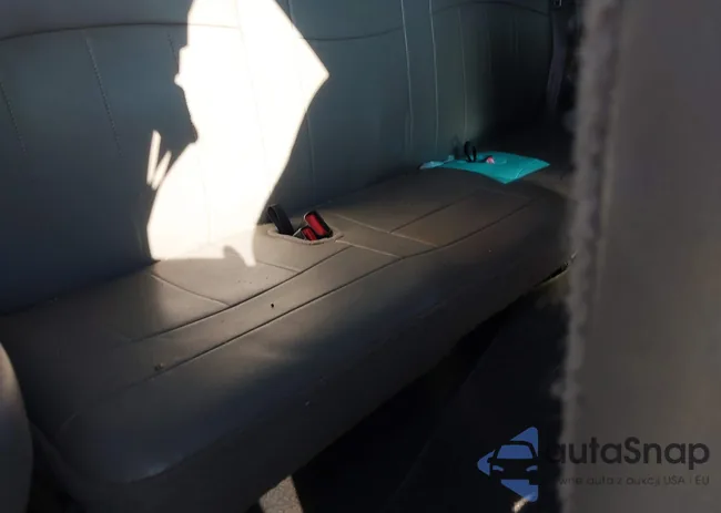 1FTRX17L7XNA67166: 44477553