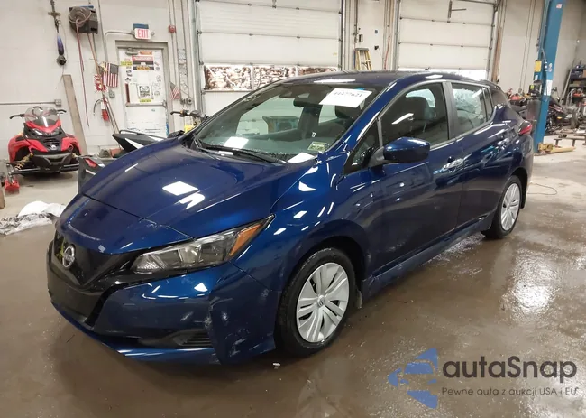 1N4AZ1BV0PC555893: 44477621