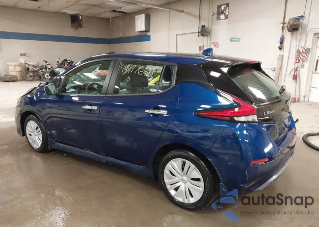 1N4AZ1BV0PC555893: 44477621