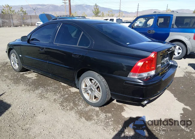 YV1RS592962553093: 44477646