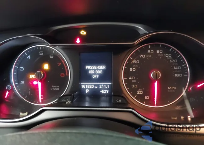 WAUEFAFL1DA061348: 44478731