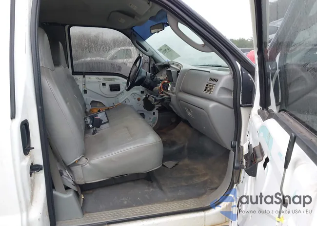 1FTNX20P33EB68541: 44478822