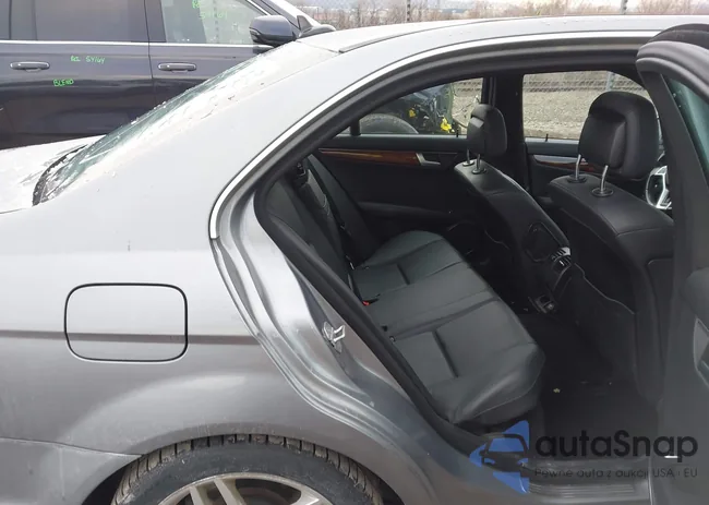 WDDGF4HB9CR200925: 44478870