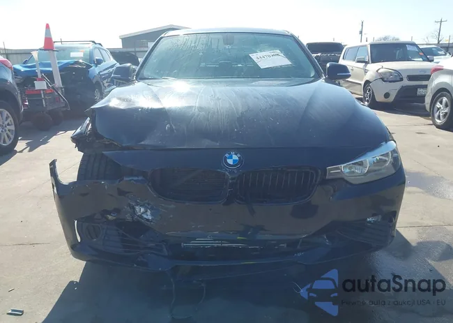 WBA8E1G53HNU13599: 44478908