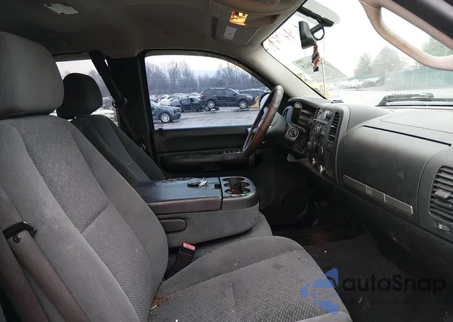 1GCEK19J78Z186581: 44478915