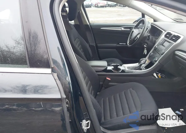 3FA6P0HD8ER161559: 44478969