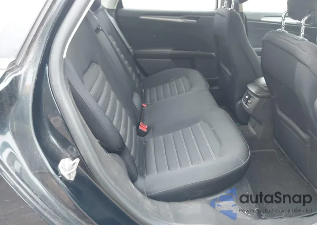 3FA6P0HD8ER161559: 44478969