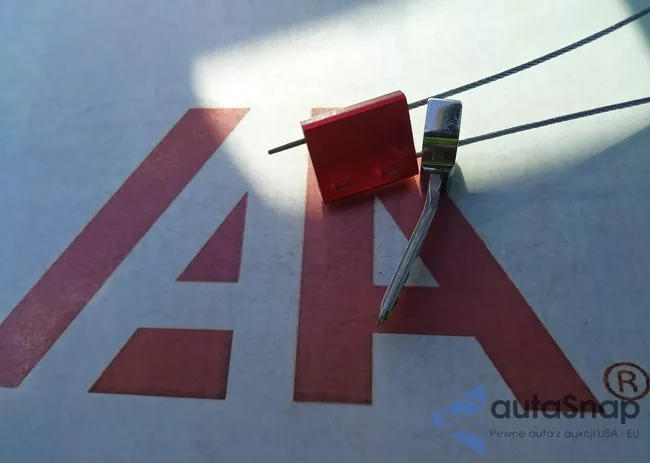 JTKJF5C79E3071270: 44479262