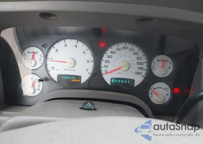 1D3HU18D84J239470: 44478325