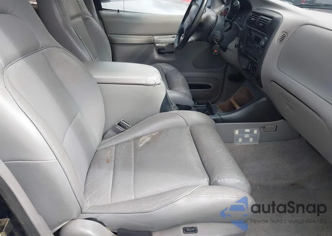 1FMDU32X4TUD33067: 44478617