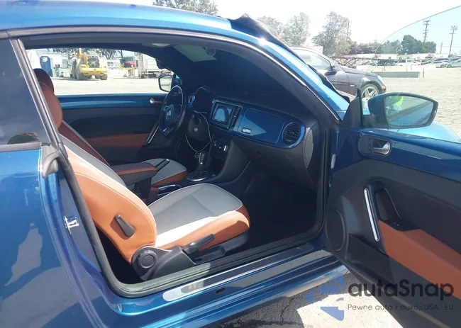 3VWF17AT0HM629403: 44478668