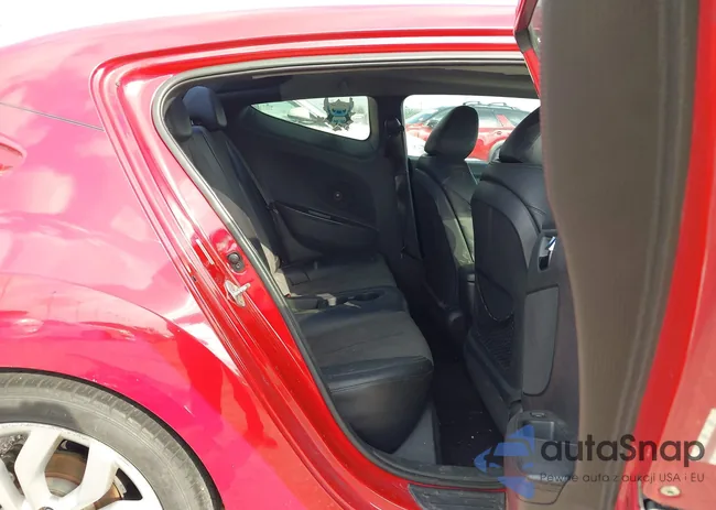 KMHTC6AD3DU163518: 44479728