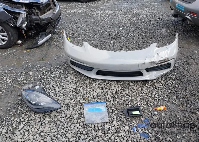 WP0AA2A80JS260325: 44479732