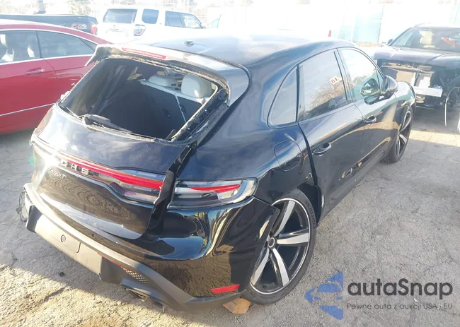 WP1AA2A55PLB10556: 44479808