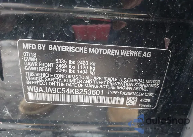 WBAJA9C54KB253601: 44479812