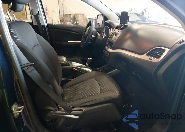 3C4PDCBG1HT591470: 44479846