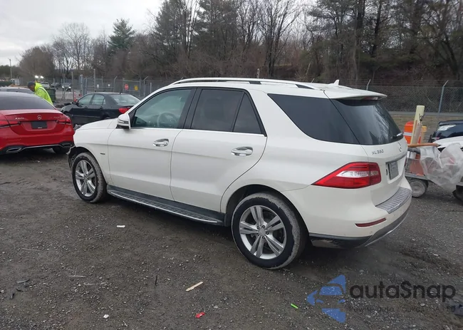 4JGDA5HB6CA012648: 44479980