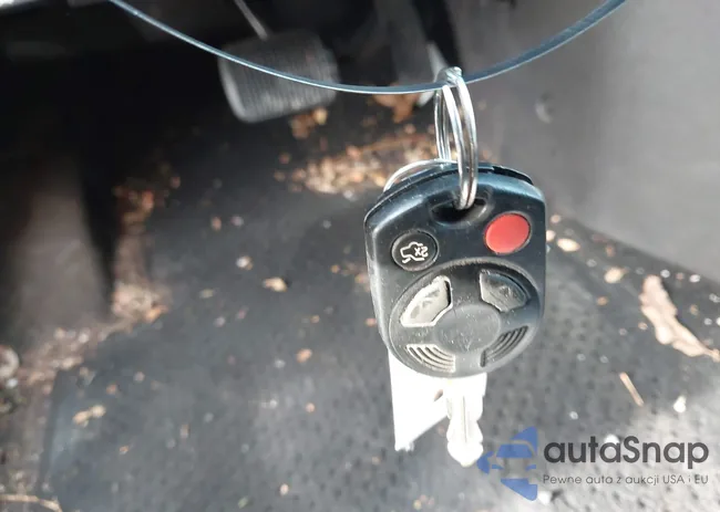 1FMCU0DG0AKC64345: 44480104