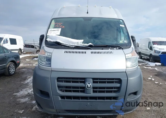 3C6TRVCG8EE119865: 44480192